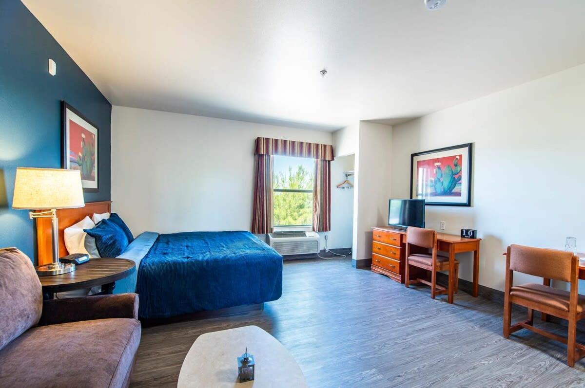 Vistas 107- Modern Studio Sleeps 3 With Style Sierra Vista Extérieur photo
